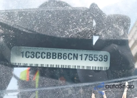 2012 Chrysler 200 Touring z USA, uszkodzony, nr VIN 1C3CCBBB6CN175539